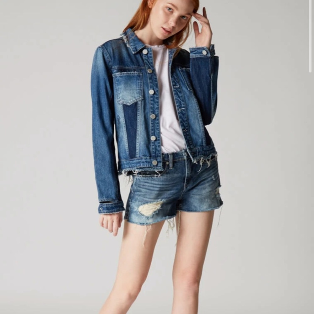NWT BlankNYC WORLD ON FIRE DENIM JACKET